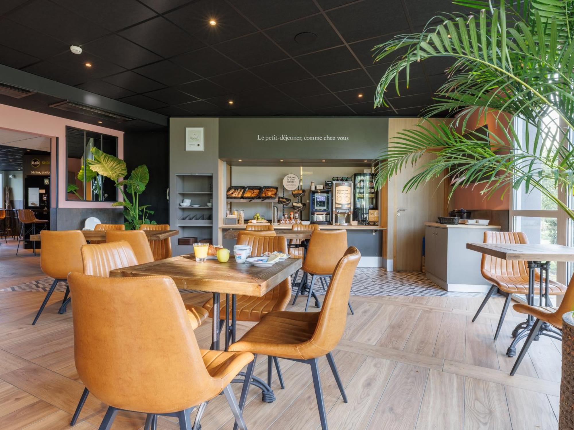B&B Hotel Clermont-Ferrand Nord Riom Kültér fotó