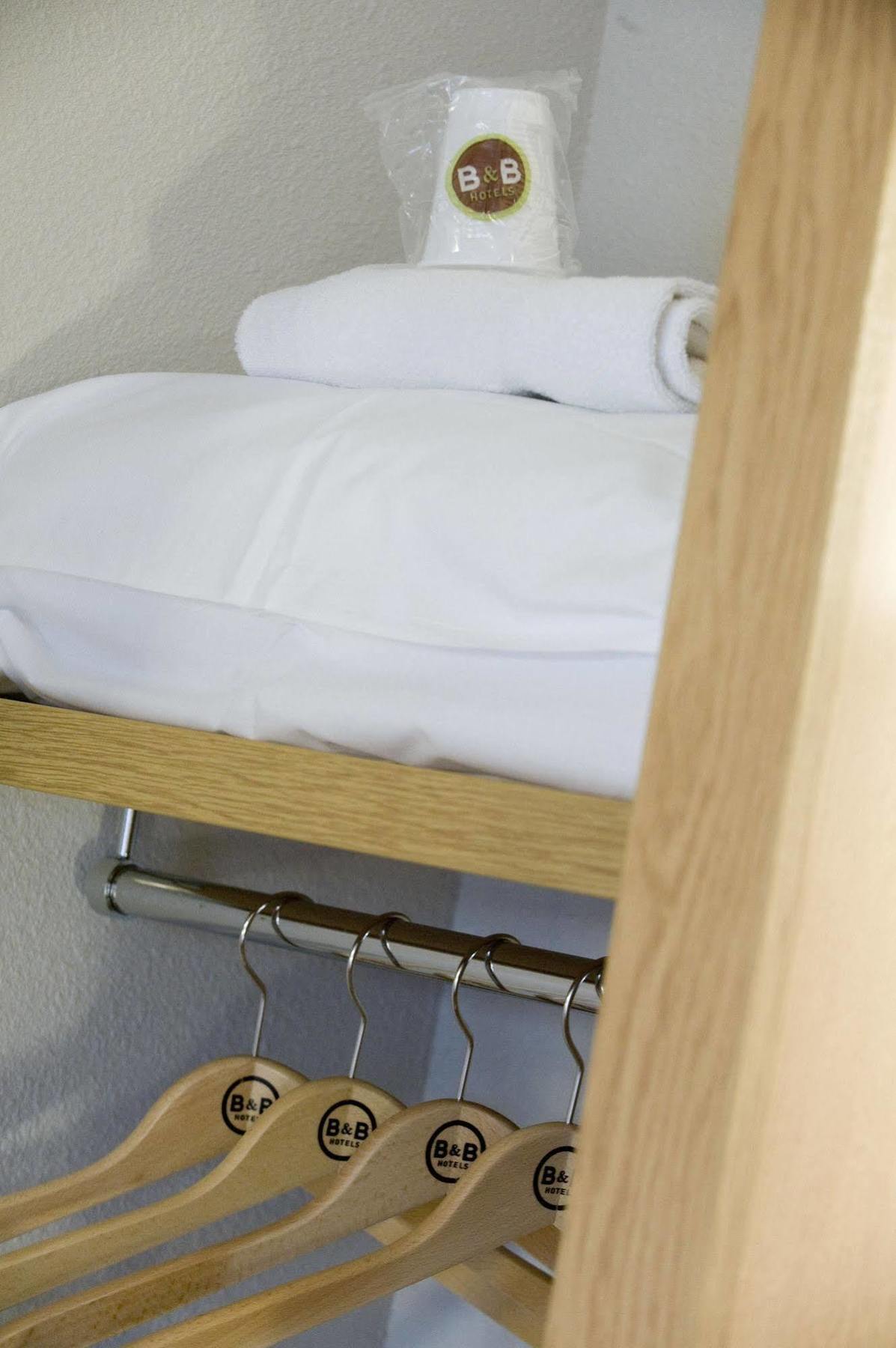 B&B Hotel Clermont-Ferrand Nord Riom Kültér fotó